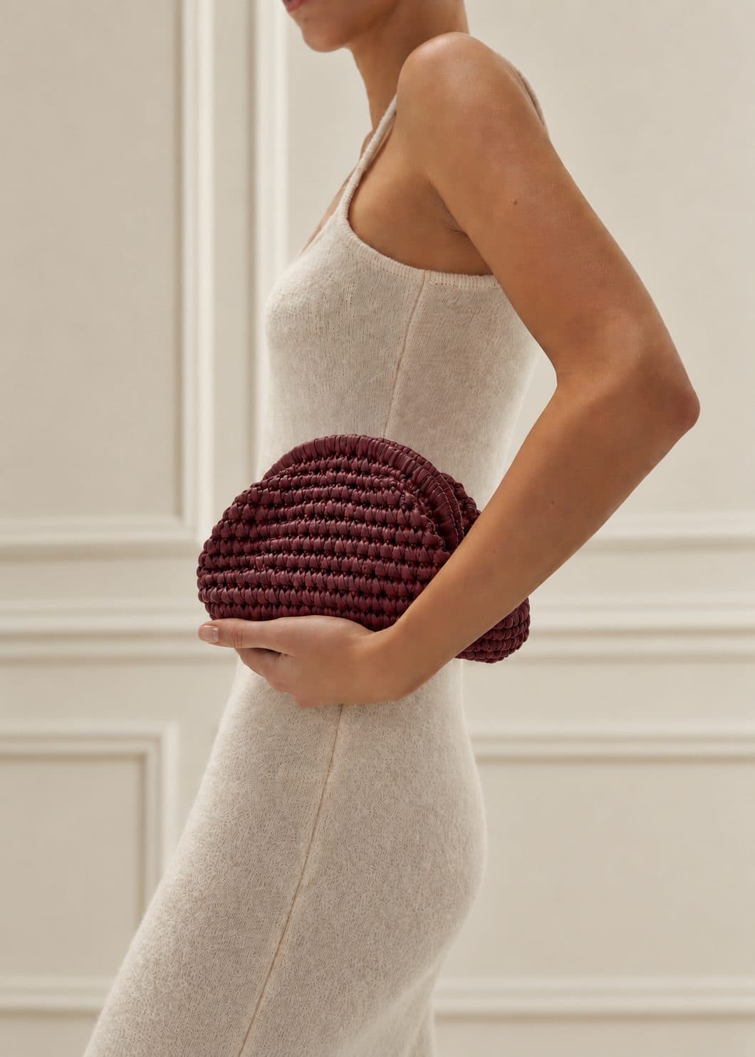 Deri Oval Clutch